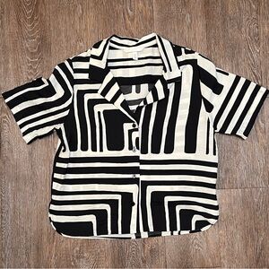 H&M Geometric Stripe Resort Shirt - Black/White - Size XS
